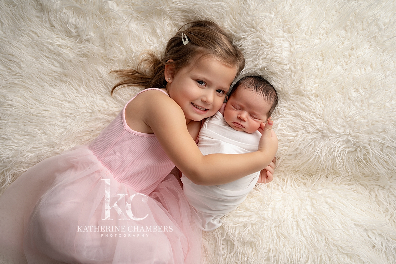 Cleveland Family Photography | Sibling with Newborn photos