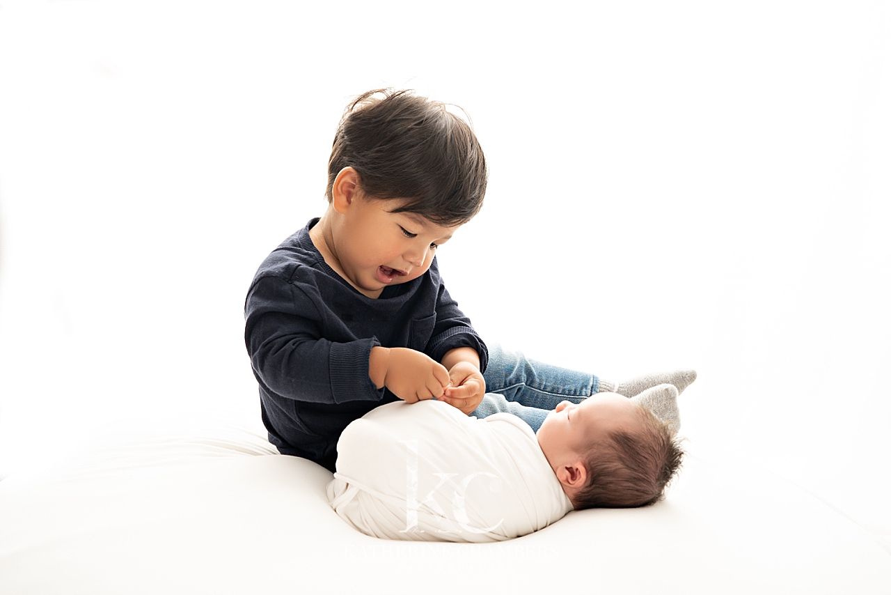 Sibling with Newborn Photos