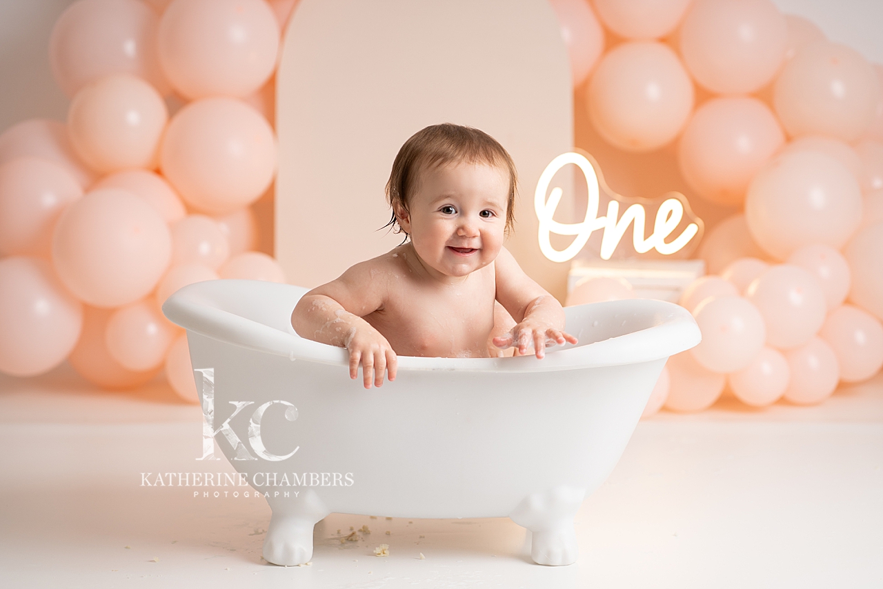 From frosting-covered to fresh and clean — Kennedy rocked her cake and her cleanup