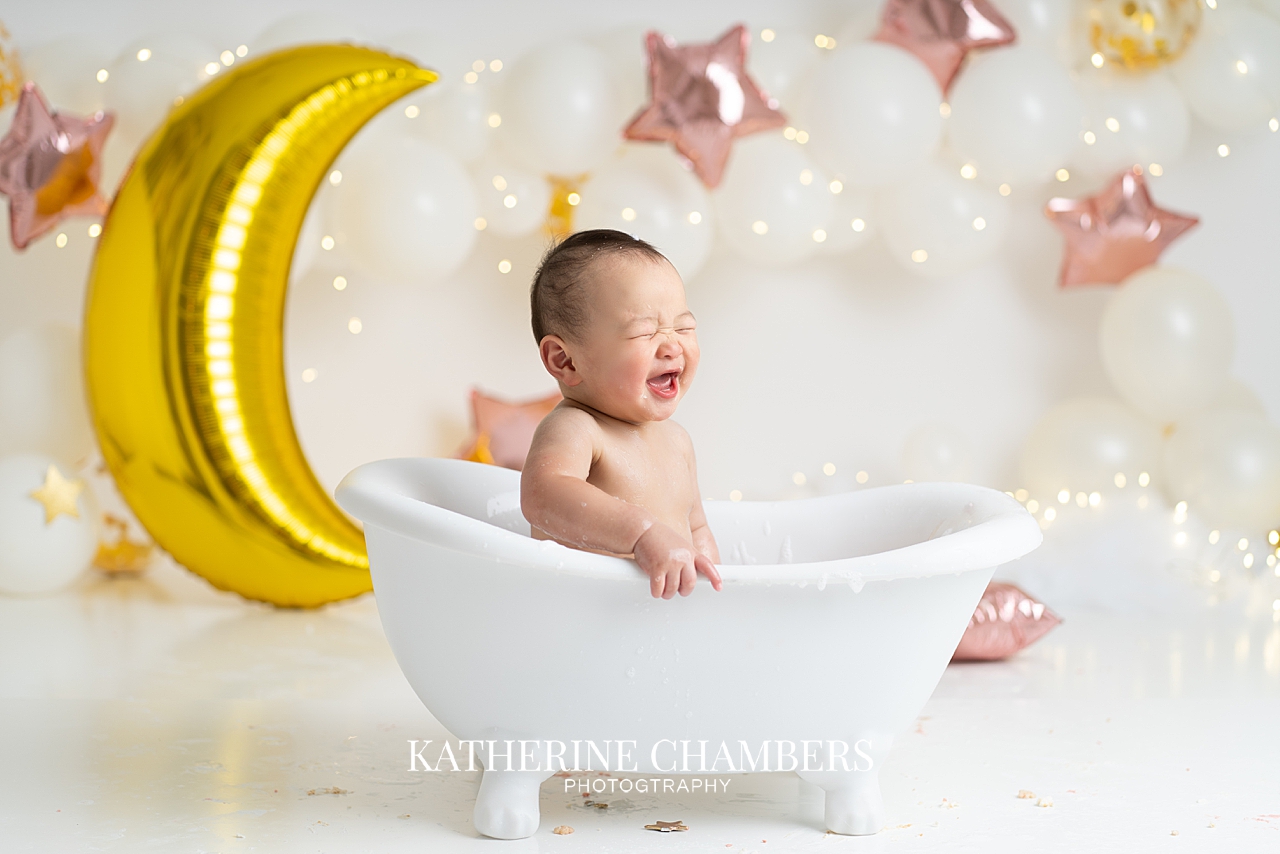 After the cake, Bath splash