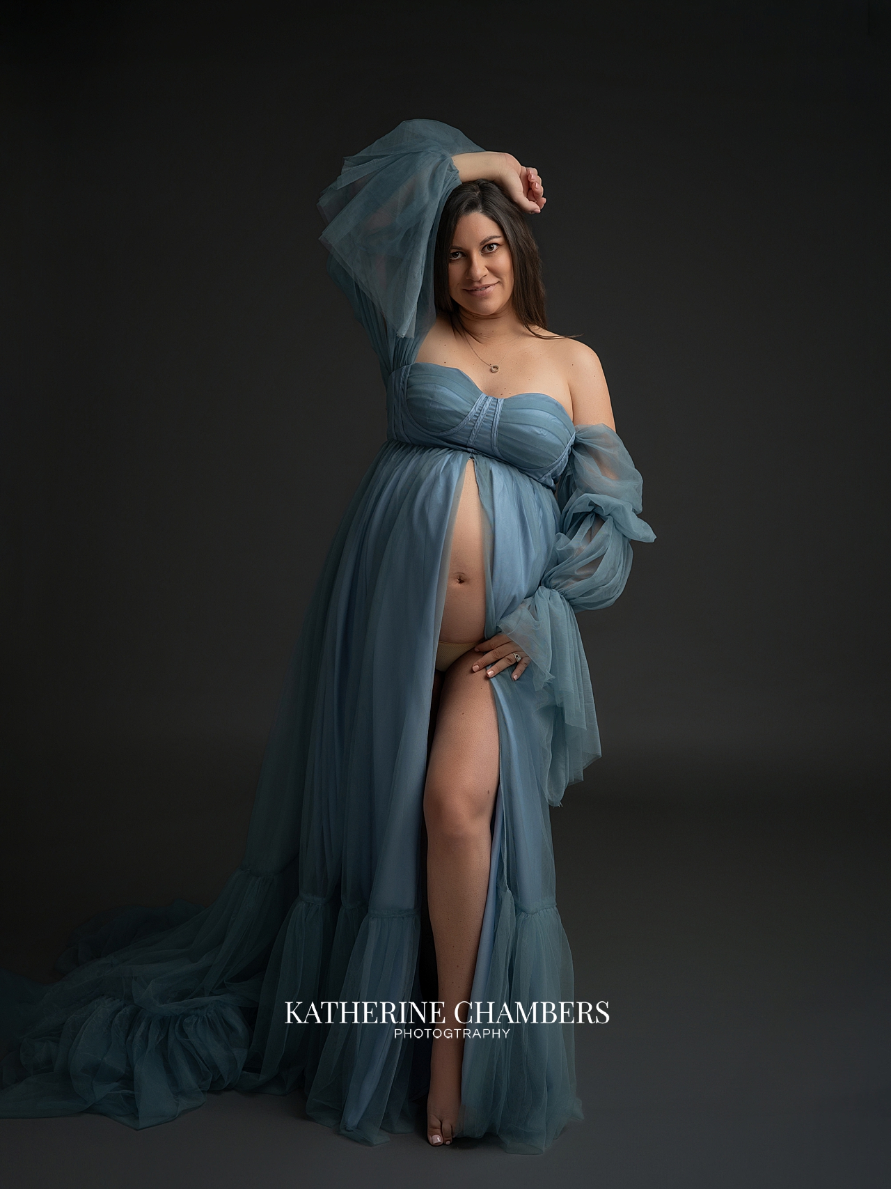 Elegant Studio Maternity Photos in Cleveland