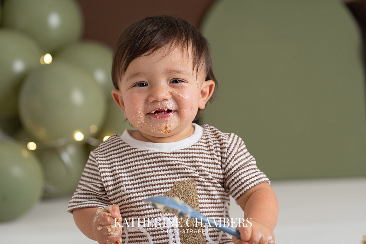 EJ’s first birthday cake smash in Cleveland